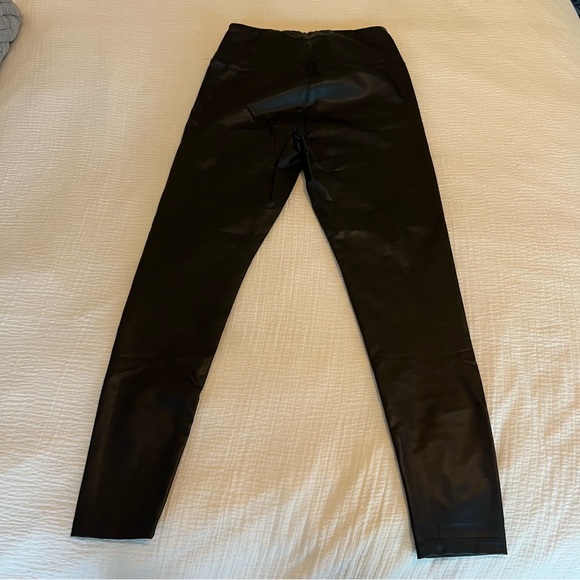 AE Faux Leather Highest Waist Legging - Picture 5 of 10